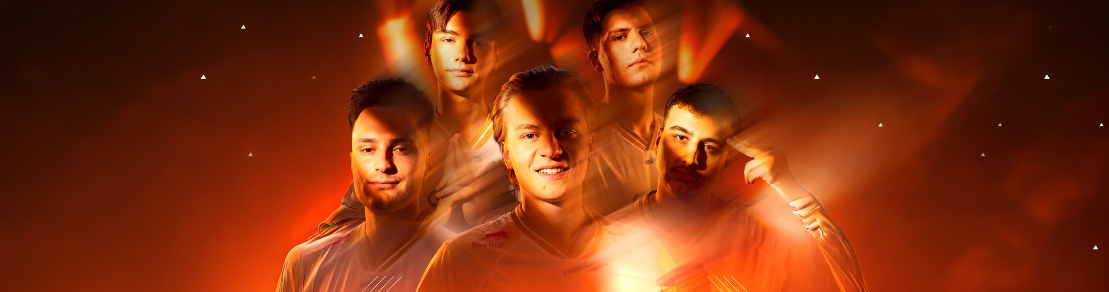 NAVI send the defending champions to the lower bracket and book their EWC Round of 16 spot
